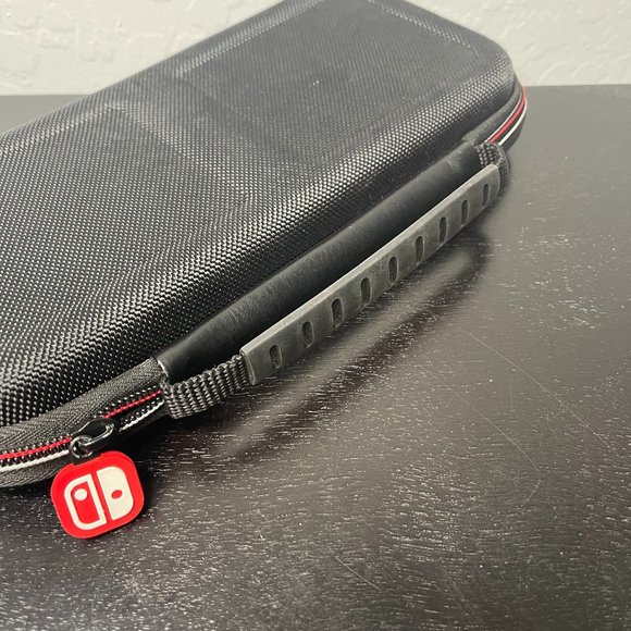 Nintendo Other - Nintendo SWITCH Protective Carrying Case